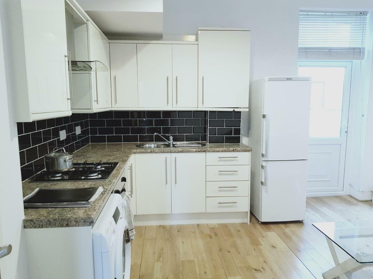 Highbury & Islington Hub Apartment ลอนดอน ภายนอก รูปภาพ